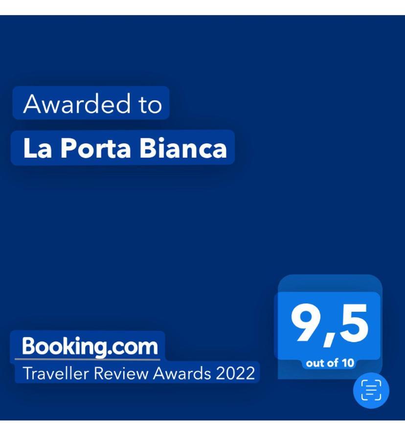 La Porta Bianca Appartement Triëst Buitenkant foto