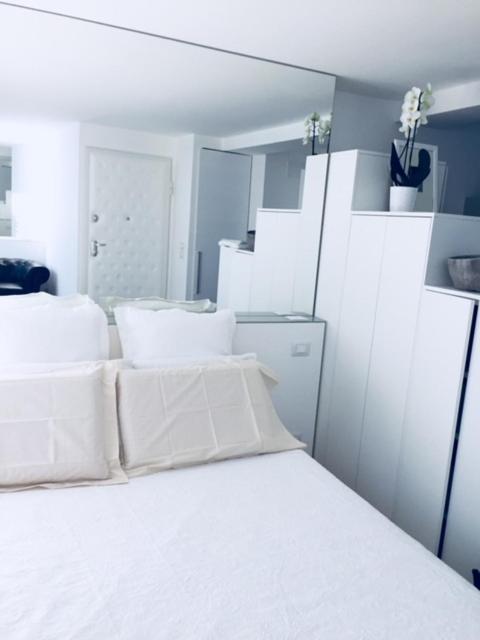 La Porta Bianca Appartement Triëst Buitenkant foto
