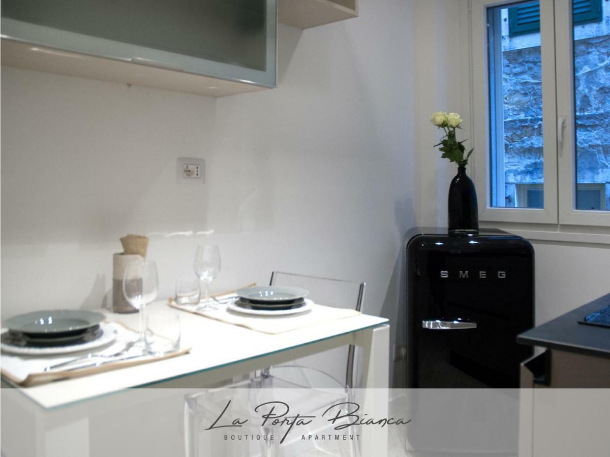 La Porta Bianca Appartement Triëst Buitenkant foto
